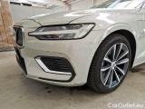  Volvo  V60 VOLVO  / 2019 / 5P / STATION WAGON T6 PLUG-IN AWD AUTOM.INSCR.EXPR. #26