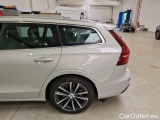  Volvo  V60 VOLVO  / 2019 / 5P / STATION WAGON T6 PLUG-IN AWD AUTOM.INSCR.EXPR. #73