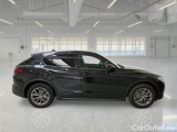  Alfa Romeo   STELVIO ALFA ROMEO / 2017 / 5P / SUV 2.2 TURBO DIESEL 190CV BUSINESS AT8 Q4 #7