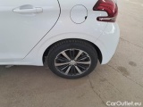  Peugeot  208 PEUGEOT  / 2015 / 5P / BERLINA ALLURE BLUEHDI 75CV #71