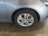  Peugeot  308 PEUGEOT  / 2017 / 5P / STATION WAGON SW ACTIVE BLUEHDI 130 SeS #35