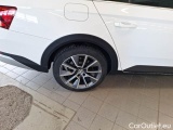  Skoda  Superb SKODA  WAGON / 2019 / 5P / STATION WAGON 2.0 TDI EVO 110KW SCOUT DSG #54