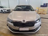  Skoda  Superb SKODA  WAGON / 2019 / 5P / STATION WAGON 2.0 TDI EVO 110KW STYLE DSG #8