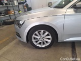  Skoda  Superb SKODA  WAGON / 2019 / 5P / STATION WAGON 2.0 TDI EVO 110KW STYLE DSG #103
