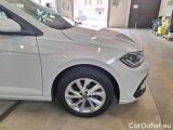  Volkswagen  Polo VOLKSWAGEN  / 2021 / 5P / BERLINA 1.0 TSI STYLE #38