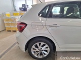  Volkswagen  Polo VOLKSWAGEN  / 2021 / 5P / BERLINA 1.0 TSI STYLE #48