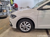  Volkswagen  Polo VOLKSWAGEN  / 2021 / 5P / BERLINA 1.0 TSI STYLE #95