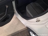  Volkswagen  Polo VOLKSWAGEN  / 2021 / 5P / BERLINA 1.0 TSI STYLE #115