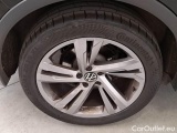  Volkswagen  Tiguan VOLKSWAGEN  / 2020 / 5P / SUV 2.0 TDI SCR 110KWR-LINE DSG #18