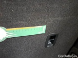  Volkswagen  Tiguan VOLKSWAGEN  / 2020 / 5P / SUV 2.0 TDI SCR 110KWR-LINE DSG #109