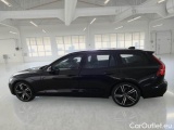  Volvo  V60 VOLVO  / 2018 / 5P / STATION WAGON D4 GEARTRONIC R-DESIGN #8