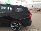 Volvo  V60 VOLVO  / 2018 / 5P / STATION WAGON D4 GEARTRONIC R-DESIGN #57
