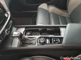  Volvo  V60 VOLVO  / 2018 / 5P / STATION WAGON D4 GEARTRONIC R-DESIGN #91