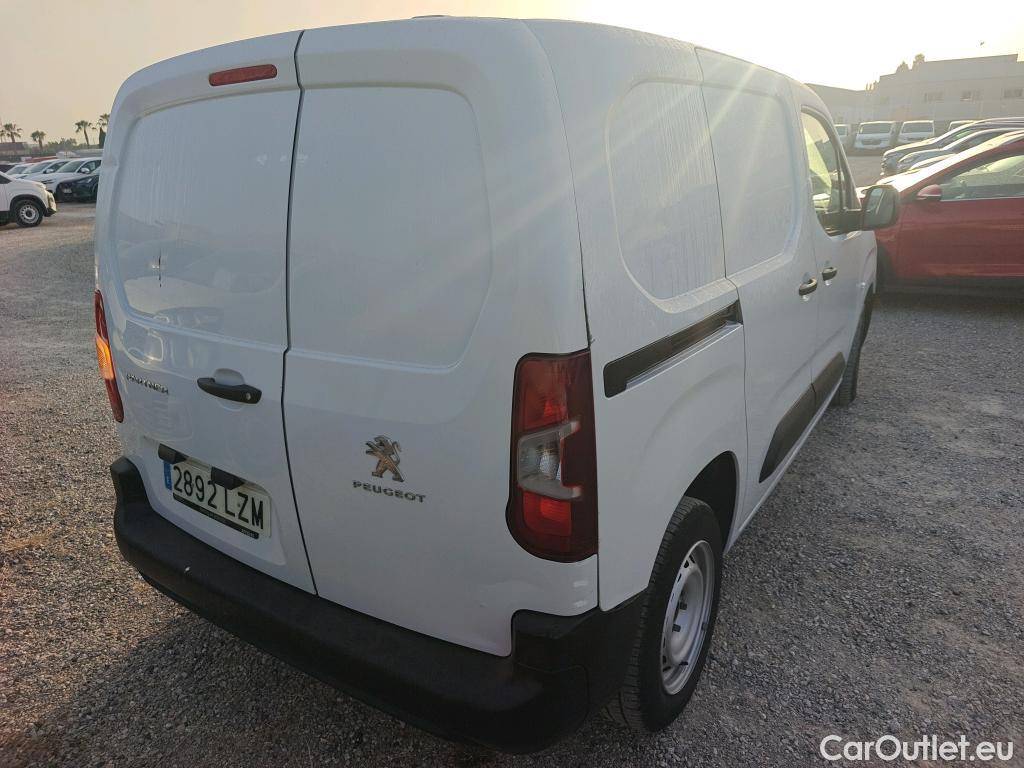  Peugeot  Partner PEUGEOT  / 2018 / 4P / furgón derivado de turismo Premium Standard 600kg BlueHDi 73kW #14