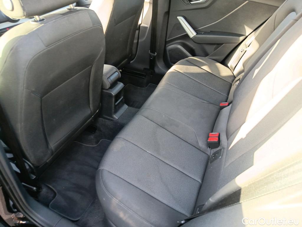  Audi  Q2 AUDI  / 2020 / 5P / todoterreno Advanced 30 TDI 85kW (116CV) #3