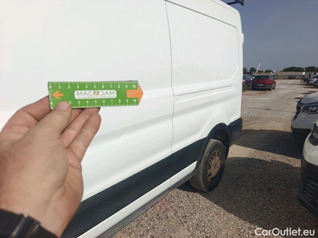  Ford  Transit FORD  / 2013 / 4P / furgón 350 96kW L3H2 Van Trend FWD #1