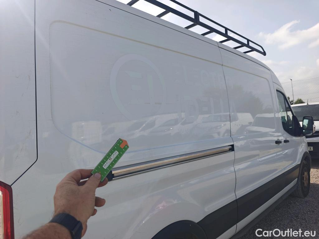  Ford  Transit FORD  / 2013 / 4P / furgón 350 96kW L3H2 Van Trend FWD #24