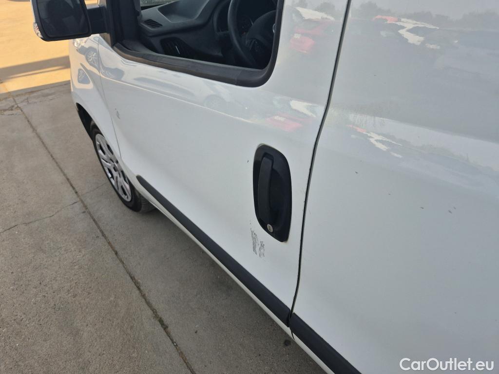  Fiat  Doblo FIAT Doblò Cargo/2015/4P/furgón derivado de turismo Cargo SX 1.6 Mjet 66kW (90CV) (AC) #6
