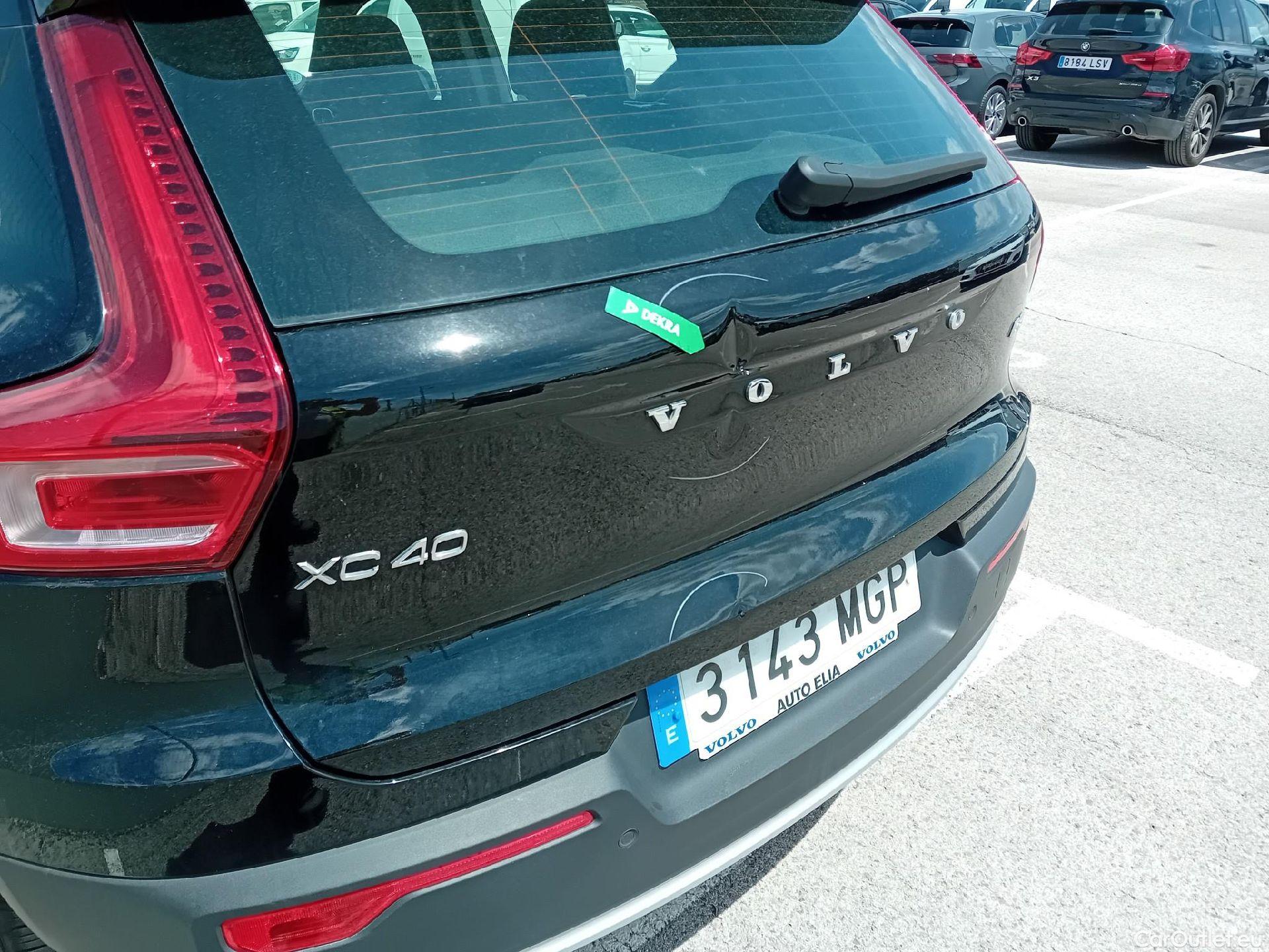  Volvo  XC 40 VOLVO XC40 / 2021 / 5P / todoterreno 2.0 B3 G Core Dark Auto #10