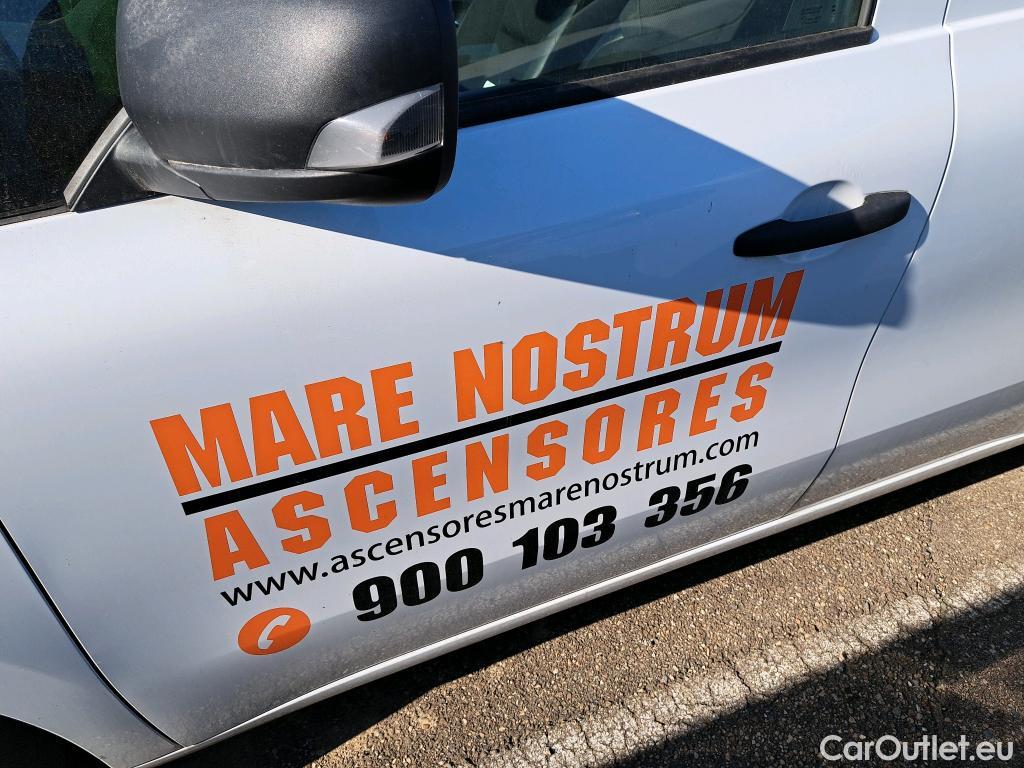  Renault  Kangoo  Furgón/2021/4P L1 1.5 Blue dCi 70kW (95CV) (AC) #13