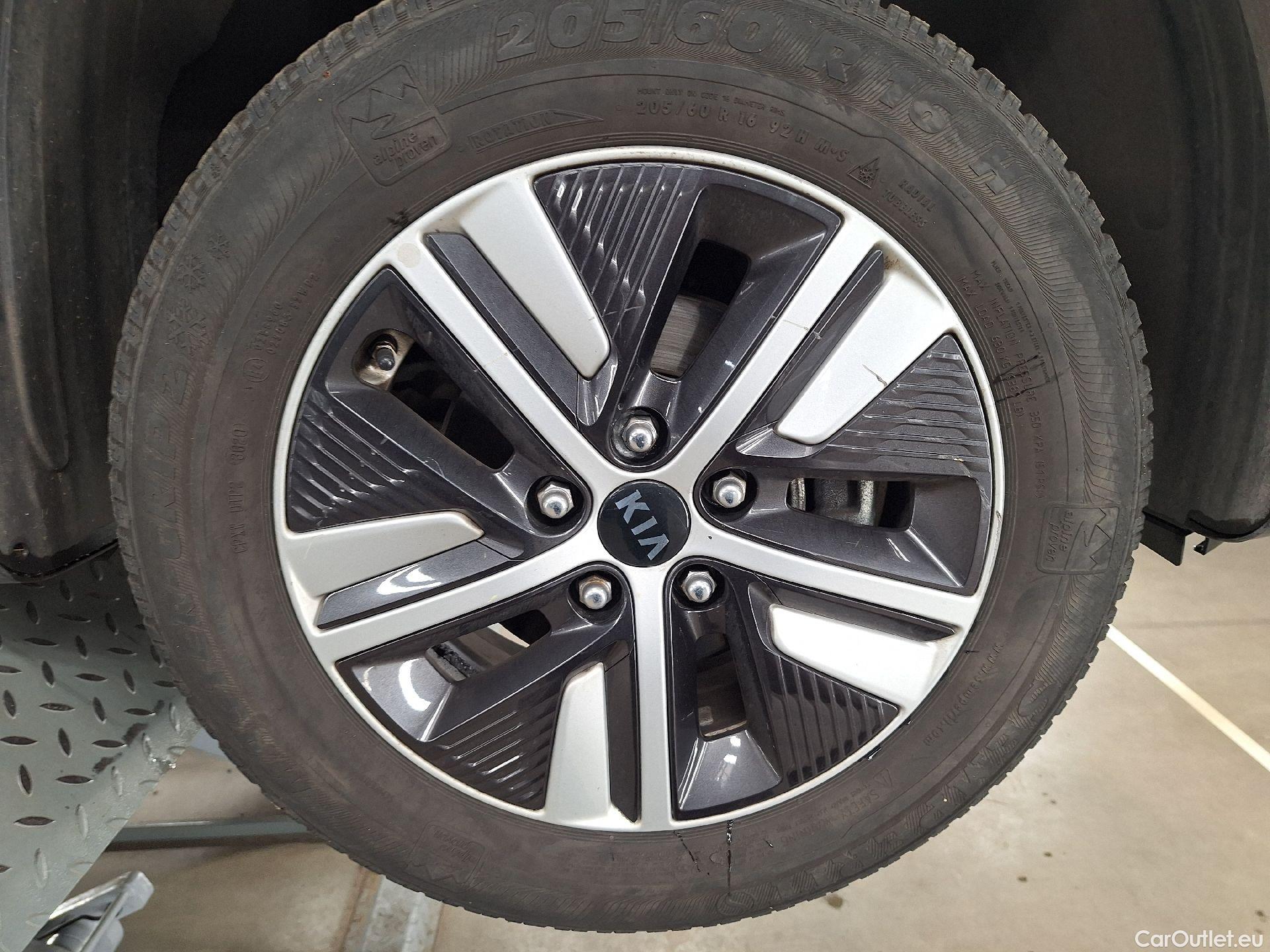  KIA  Niro Kia,  FL'19, KIA  Navi Edition 1.6 GDi HEV 6DCT 5d #28