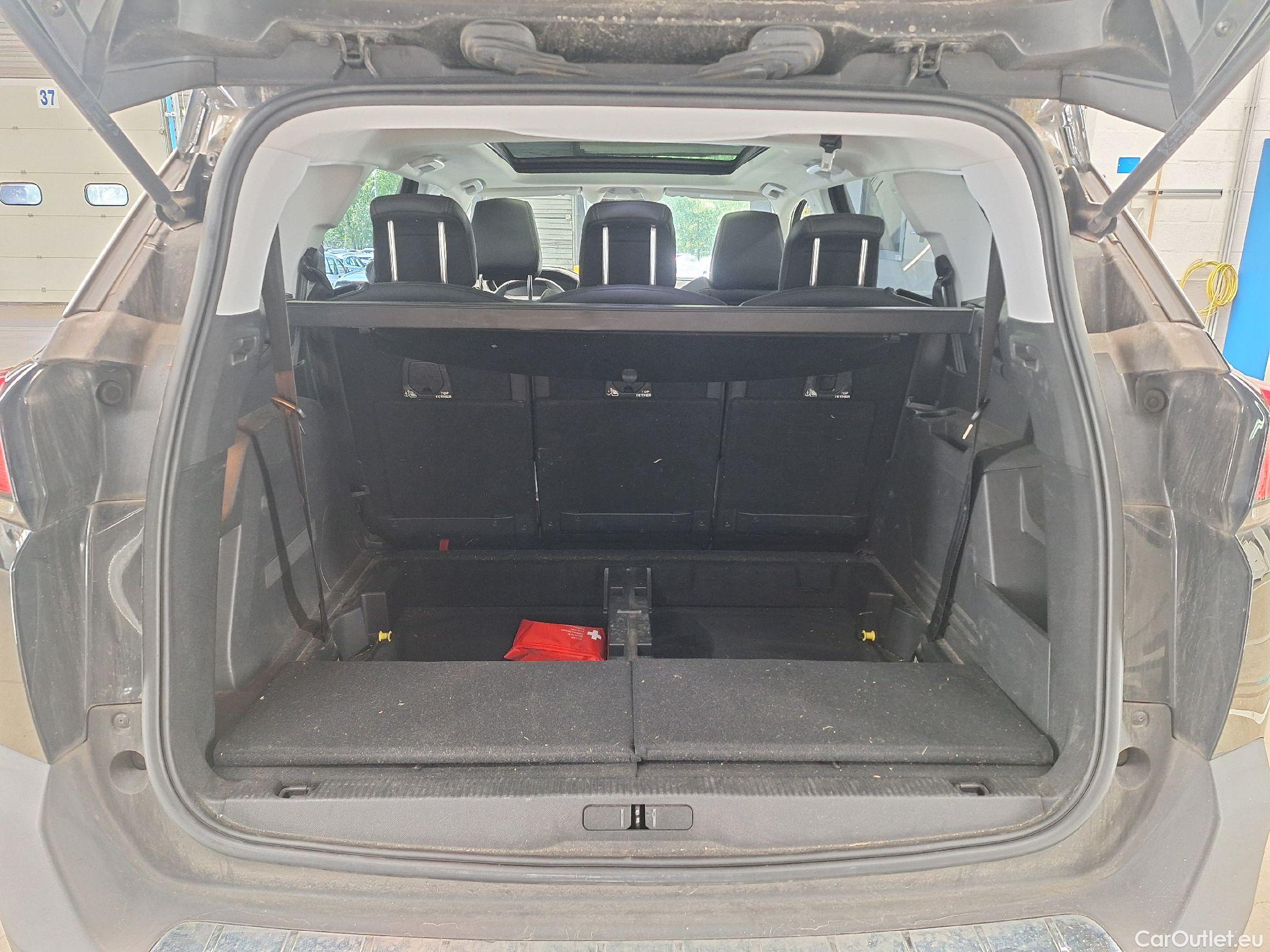  Peugeot  5008 Peugeot,  '16, Peugeot  1.5 BlueHDi 96kW S&S EAT8 Allure 5d #10