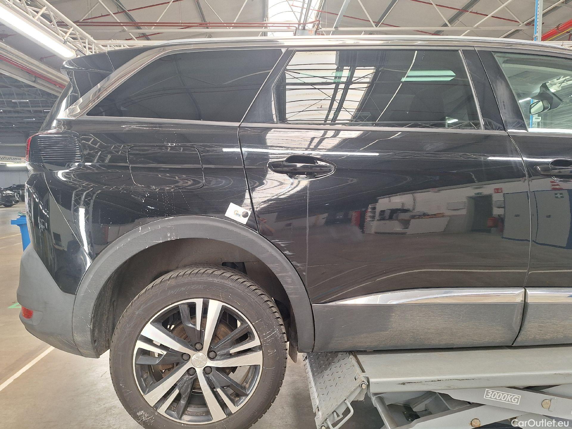  Peugeot  5008 Peugeot,  '16, Peugeot  1.5 BlueHDi 96kW S&S EAT8 Allure 5d #54