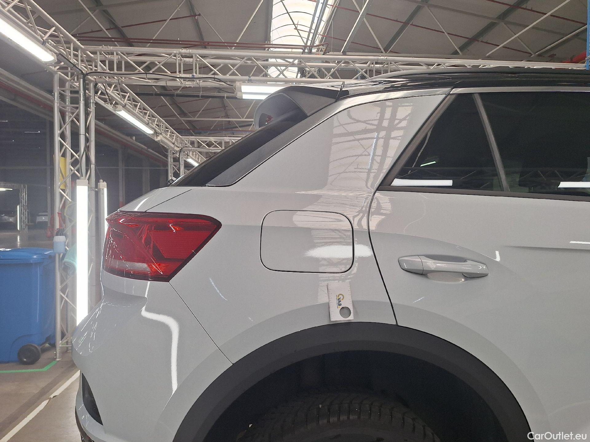  Volkswagen  T-ROC VW,  '17, Volkswagen  1.0 TSI Active 5d #56