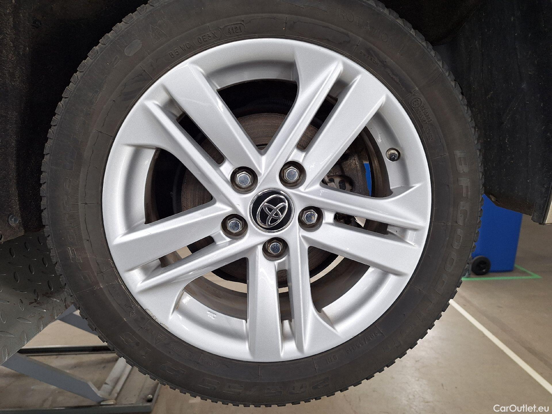  Toyota  Corolla Toyota,  TS '19, Toyota  Touring Sports 1.8 Hybrid Dynamic e #17