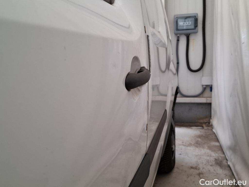  Renault  Kangoo  II Express Maxi Extra (Série Spéciale) 1.5 dCi 95CV BVM6 E6dT #22