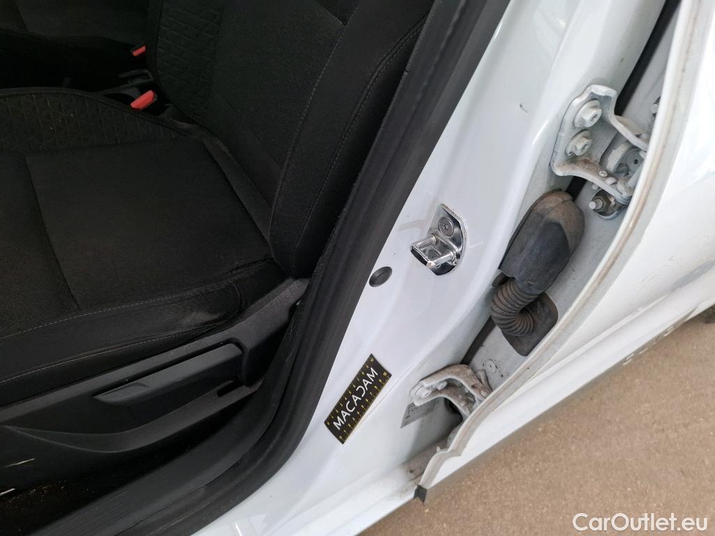  Renault  Clio  V Business Réversible 1.6 E-TECH Hybrid 140CV BVA6 E6d / TRANSFO VP/VF #19