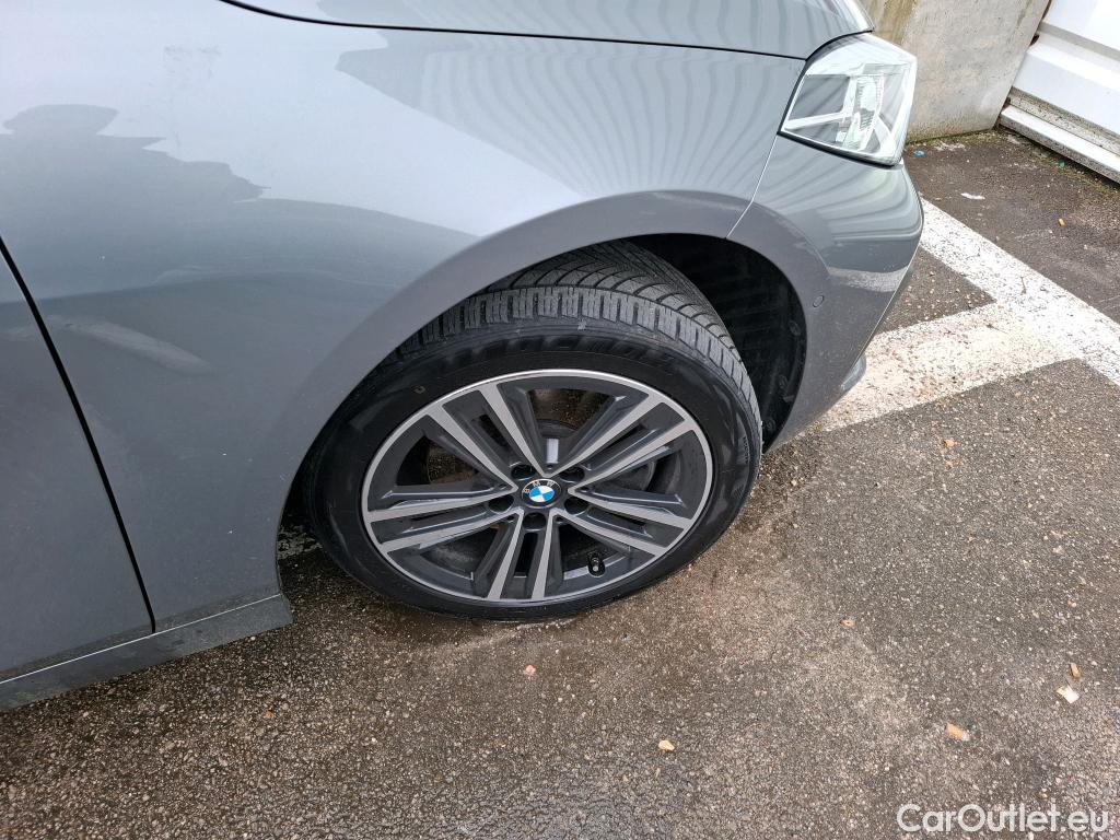  Bmw  Serie 1 BMW Série 1 / 2019 / 5P / Berline 116i DKG7 Business Design #15