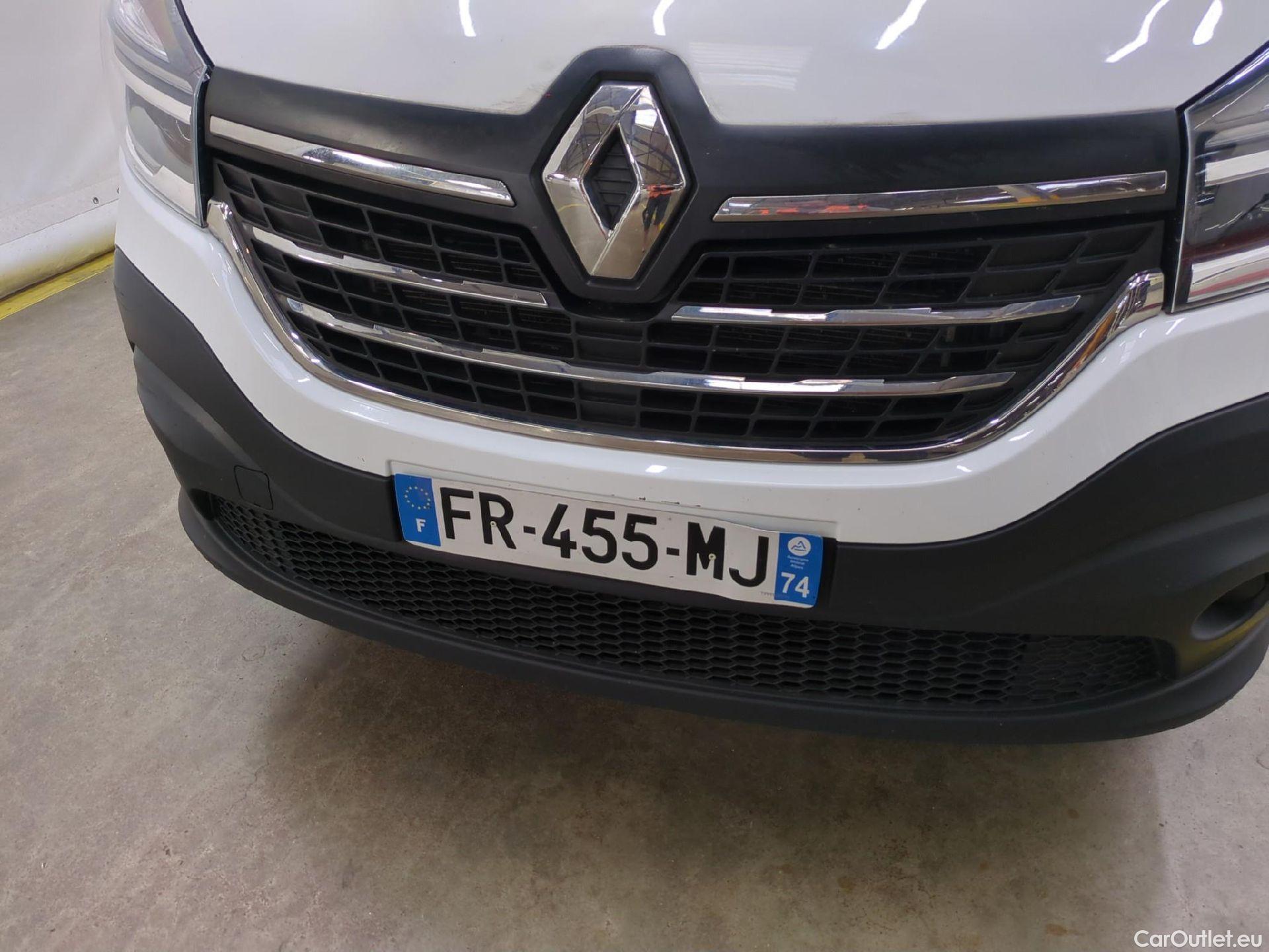  Renault  Trafic RENAULT  / 2019 / 4P / Fourgon tole FG GCF L1H1 1200 dCi 120 #9