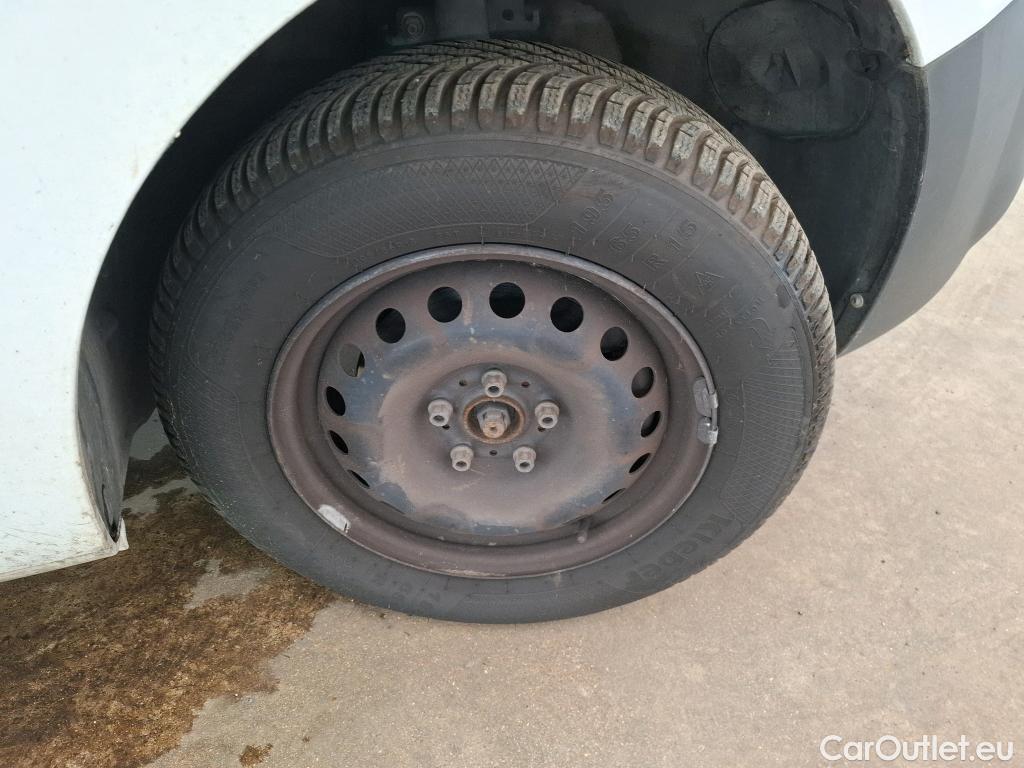  Renault  Kangoo  II Express Maxi Extra (Série Spéciale) 1.5 dCi 95CV BVM6 E6dT #46