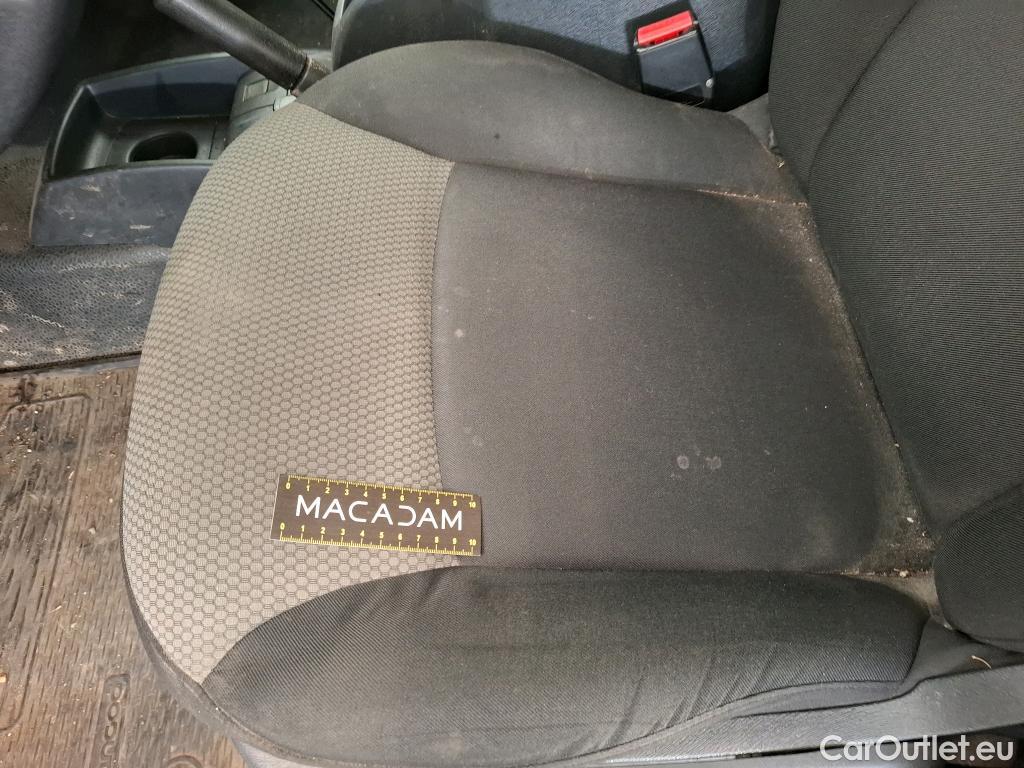  Renault  Kangoo  II Express Maxi Extra (Série Spéciale) 1.5 dCi 95CV BVM6 E6dT #49