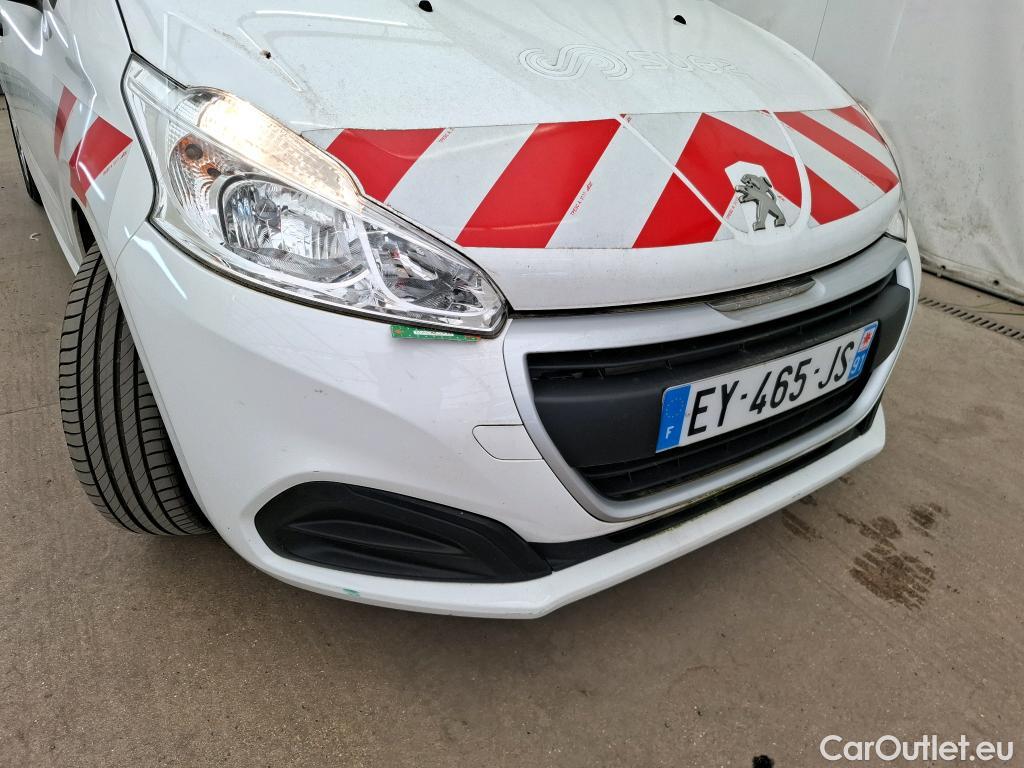  Peugeot  208  Affaire Premium 1.6 HDi 75CV BVM5 E6 #28