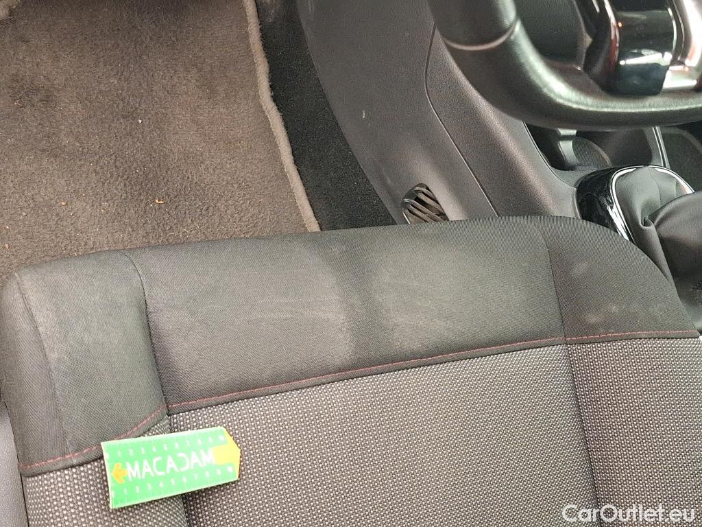 Citroen  C4 Cactus  Feel Business 1.2 PureTech 110CV BVM6 E6d #19