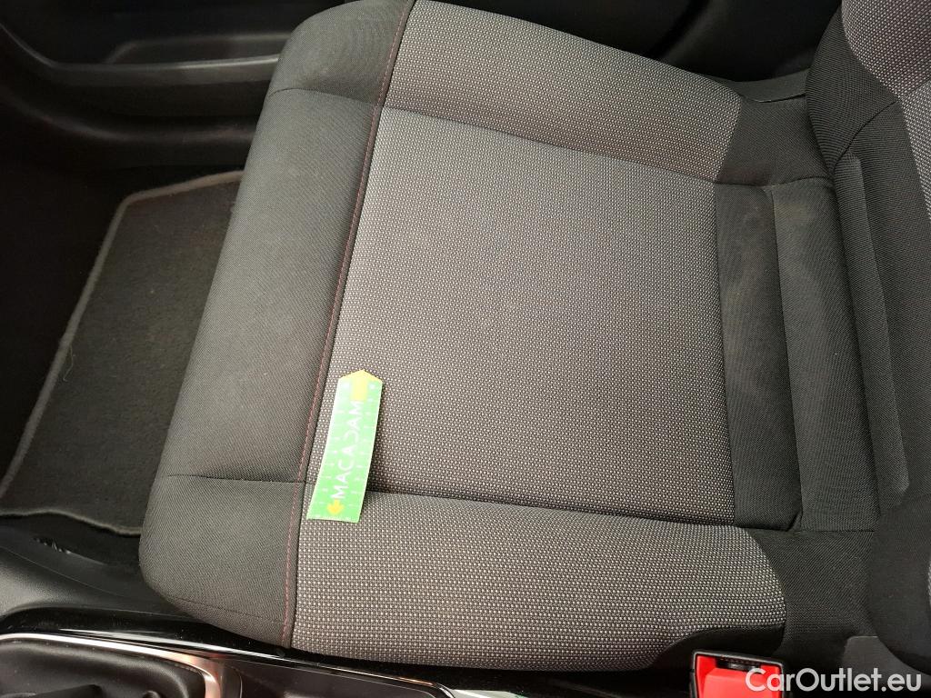  Citroen  C4 Cactus  Feel Business 1.2 PureTech 110CV BVM6 E6d #15