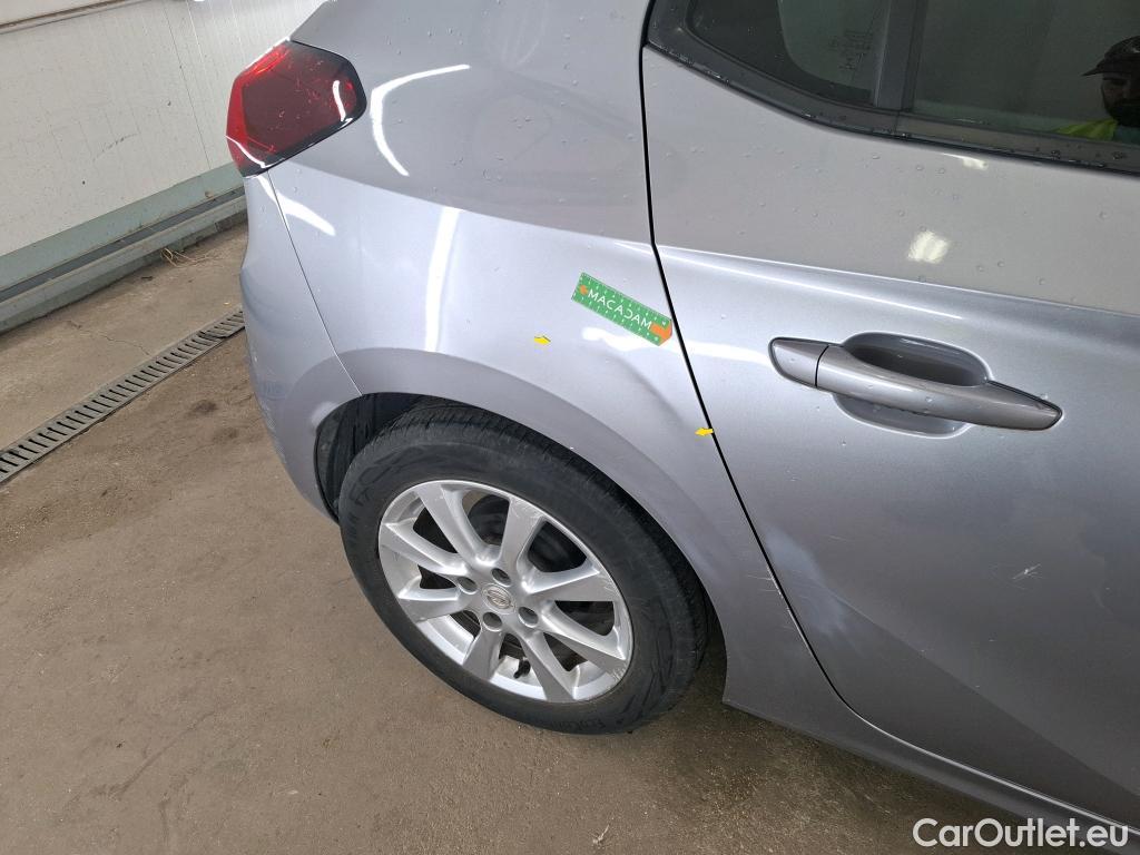  Opel  Corsa  F Edition Business 1.2 75CV BVM5 E6d #31