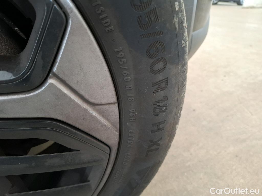  Citroen  C4  X Feel Pack 1.2 PureTech 130CV BVA8 6E #23
