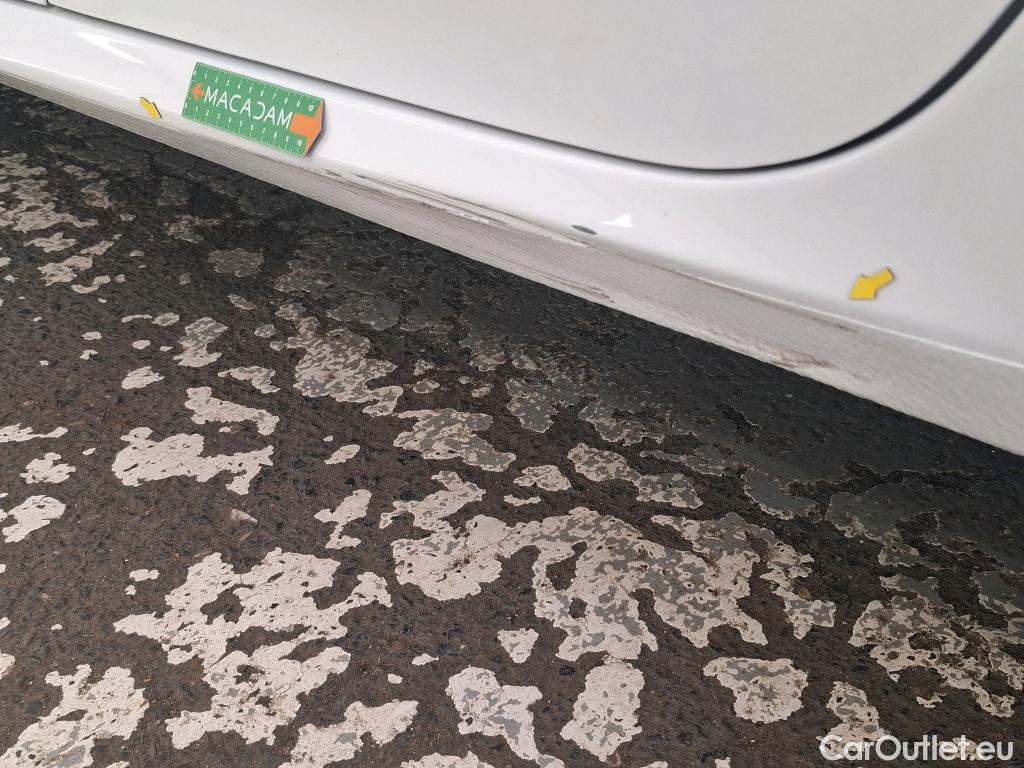  Peugeot  208  Style 1.2 PureTech 75CV BVM5 E6d #5