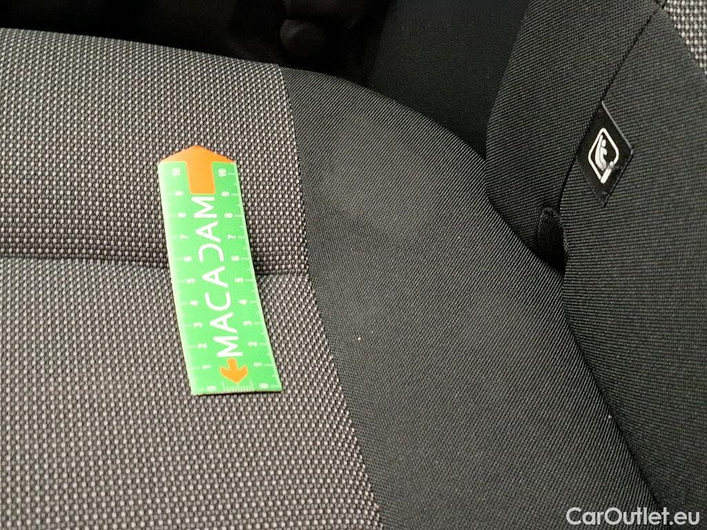  Citroen  C4 Cactus  Feel Business 1.2 PureTech 110CV BVM6 E6d #22