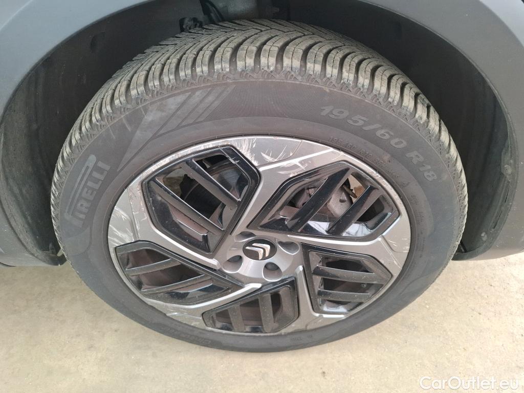  Citroen  C4 CITROEN  X / 2022 / 4P / Berline PureTech 130 S&S EAT8 Feel Pack #26