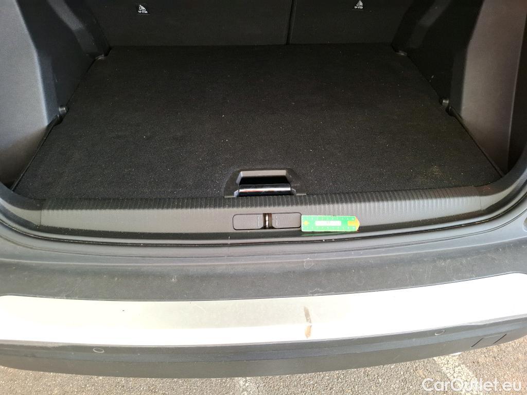  Peugeot  2008  Allure Business 1.5 HDi 130CV BVA8 E6d #34