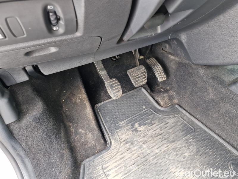  Renault  Kangoo  2 (2008)  1.5BdCi 95 Zen 5d #10