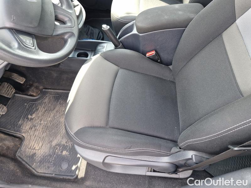  Renault  Kangoo  2 (2008)  1.5BdCi 95 Zen 5d #4