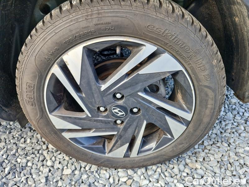  Hyundai  Bayon   (2021)  1.0T-GDI Smart 5d #9