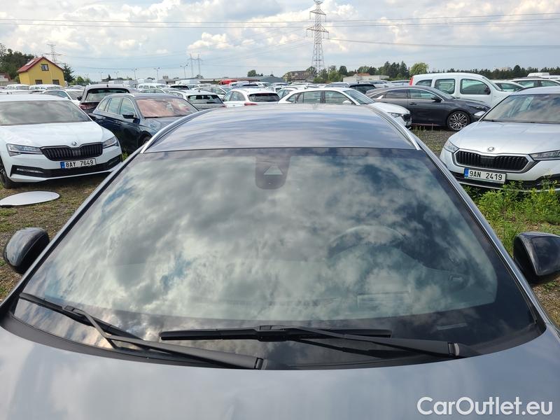  Opel  Insignia  Sports  Tourer (2017) Ins.ST 2.0CDTI 128 Ultimate AT #1