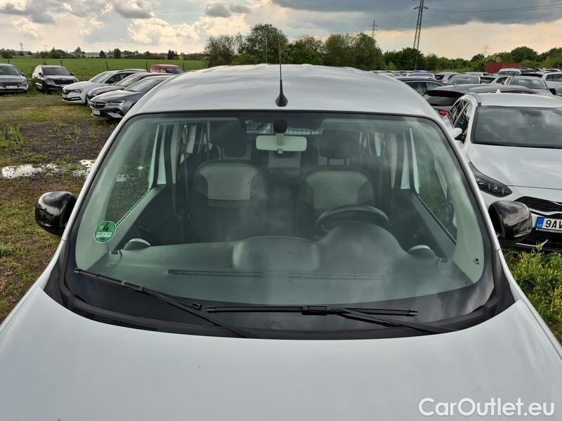  Renault  Kangoo  2 (2008)  1.5BdCi 95 Zen 5d #1