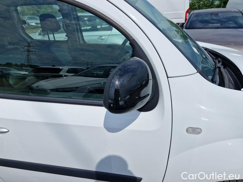  Renault  Kangoo  2 (2008)  1.5BdCi 95 Zen 5d #17